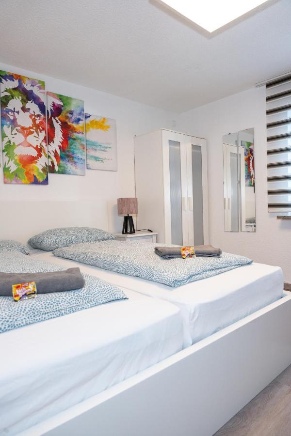 #3 Bequemes Zimmer Mit Pool Und Garten Memmingen Exterior photo