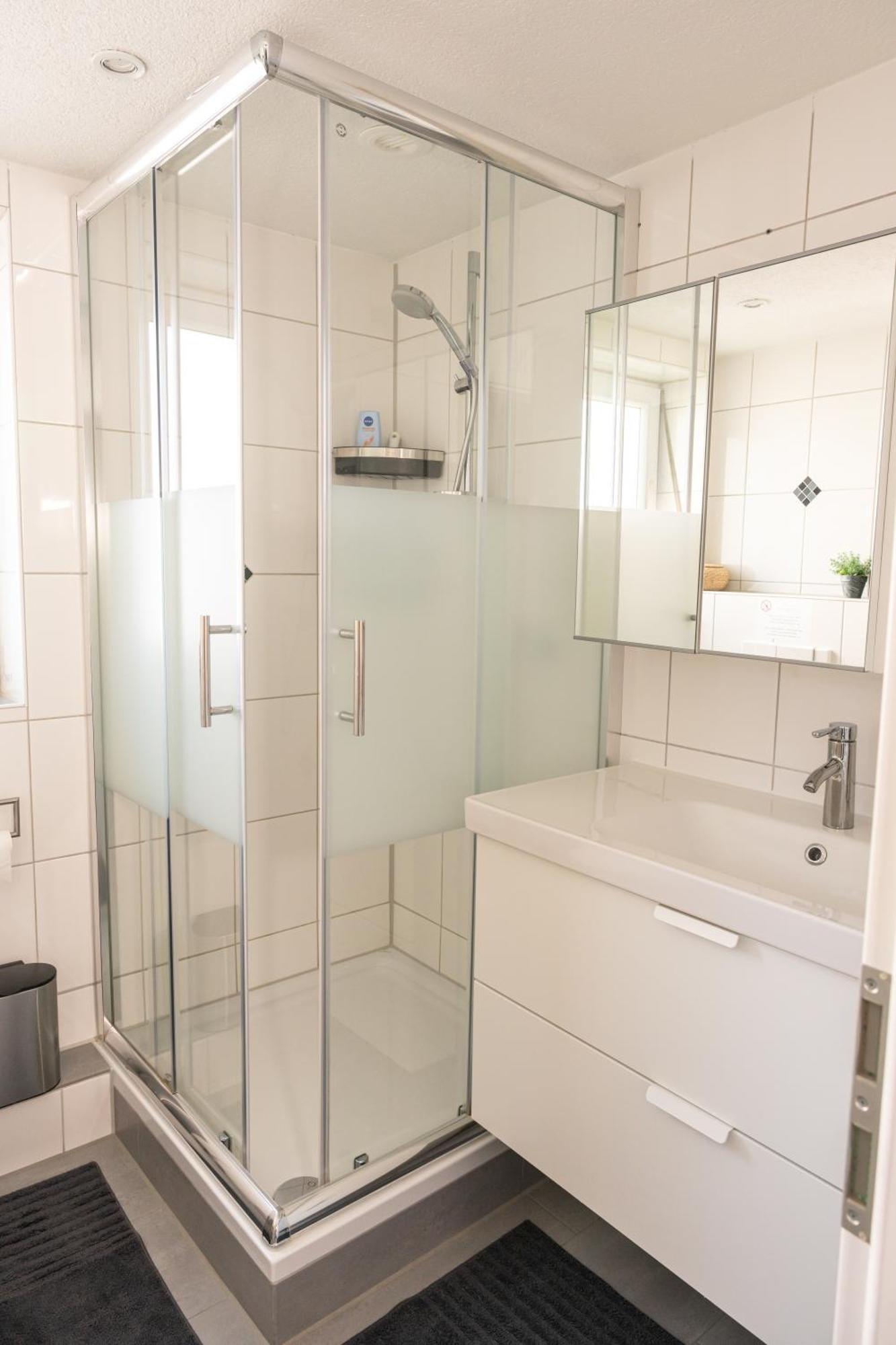 #3 Bequemes Zimmer Mit Pool Und Garten Memmingen Exterior photo